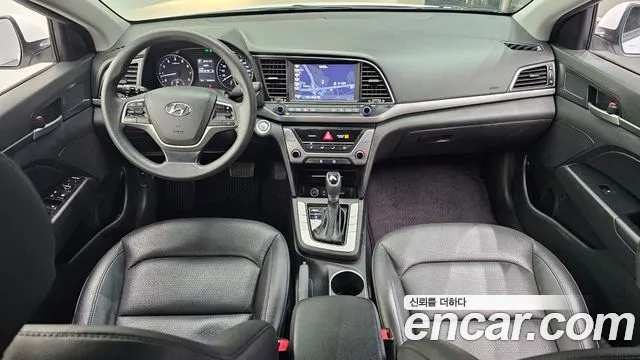 Hyundai Avante AD id 2565879 из Кореи 8