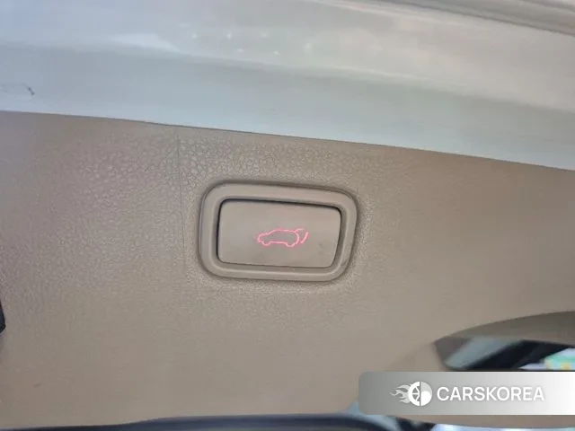 Kia The New Carnival id 3239022 из Кореи 8