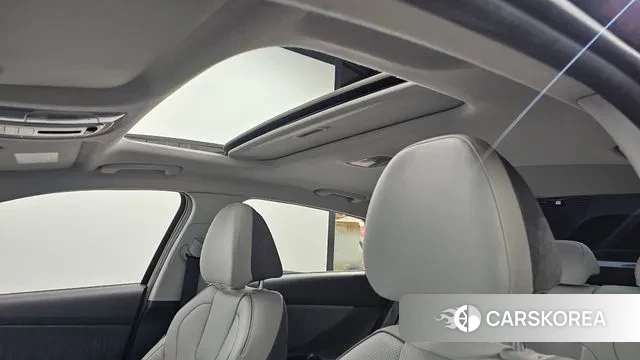 Hyundai Avante (CN7) id 3468982 из Кореи 8