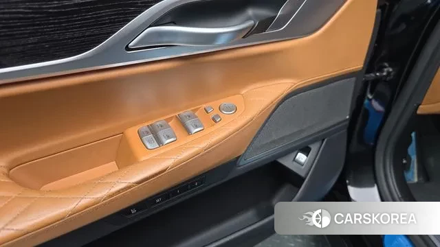 BMW 7 Series (G11) id 3698230 из Кореи 8