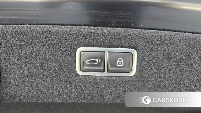 Genesis G90 (RS4) id 4382630 из Кореи 8