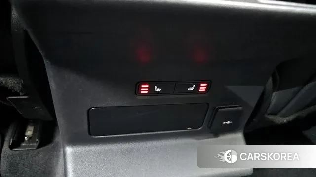 Land Rover Range Rover Velar id 3533670 из Кореи 8