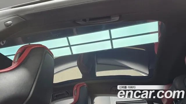 Porsche Taycan id 2874853 из Кореи 8