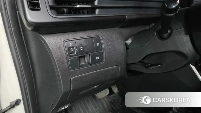Hyundai Staria id 4529126 из Кореи 8