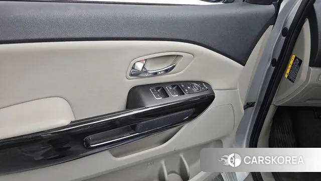 Kia The New Carnival id 3297018 из Кореи 8