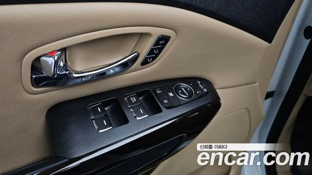 Kia The New Carnival id 2661685 из Кореи 8