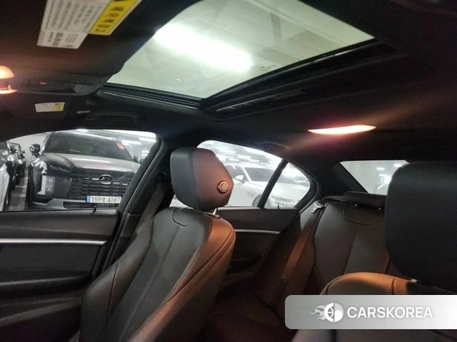 BMW 3 Series (F30) id 3814243 из Кореи 8