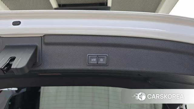 Audi Q3 (F3) id 4935744 из Кореи 8