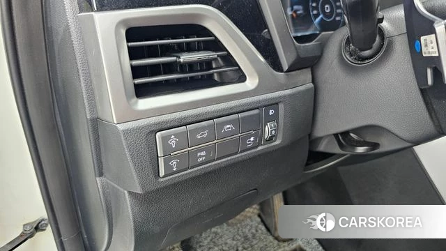 Ssangyong Beautiful Korando id 4794720 из Кореи 8