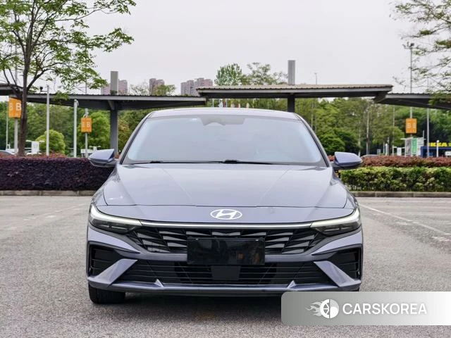Hyundai Elantra id 4299746 из Китая 8
