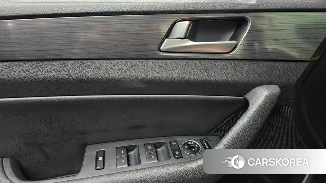 Hyundai Sonata New Rise Hybrid id 4672683 из Кореи 8