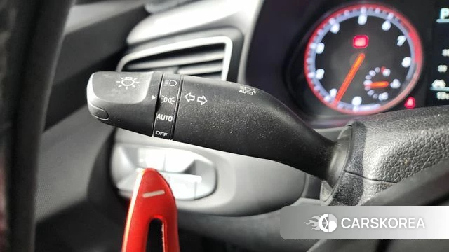 Hyundai Veloster (JS) id 3911907 из Кореи 8