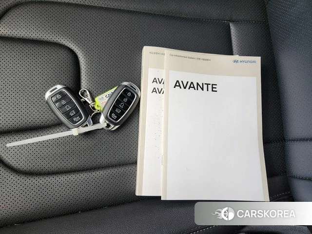 Hyundai Avante (CN7) id 4018985 из Кореи 8