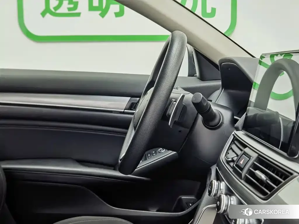 Honda Accord id 4680837 из Китая 8
