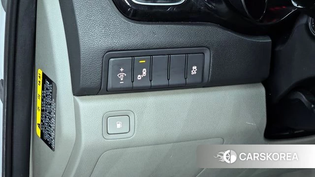 Kia All New Carnival id 4459753 из Кореи 8