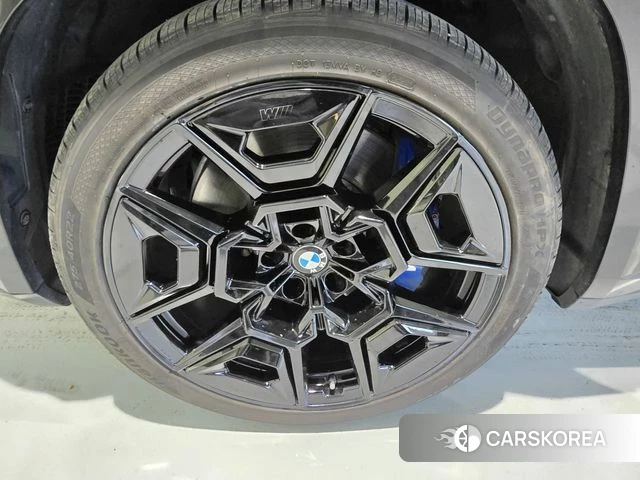 BMW XM (G09) id 4223035 из Кореи 8