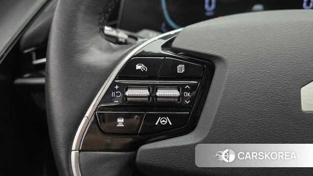 Kia Di Ol Nu Niro id 3964782 из Кореи 8