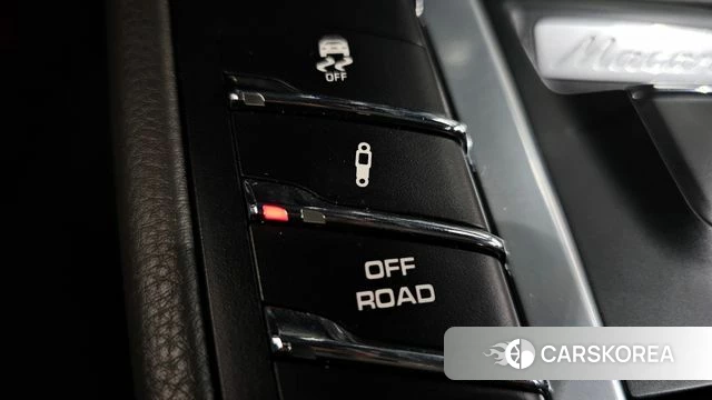 Porsche Macan id 4519216 из Кореи 8
