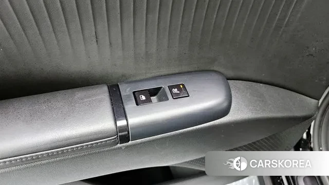 Hyundai Grandeur Hybrid (GN7) id 3452656 из Кореи 8