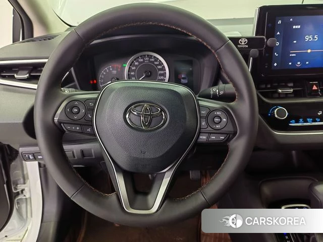 Toyota Corolla id 4328960 из Китая 8