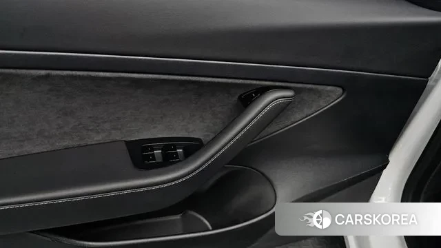 Tesla Model 3 id 3428642 из Кореи 8