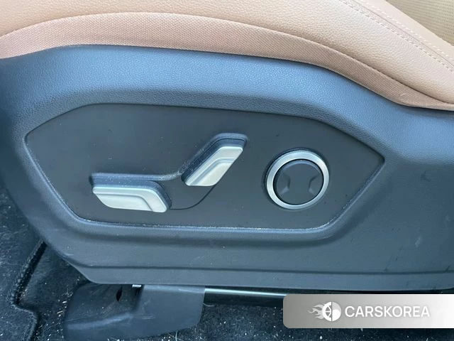Hyundai Santa Fe (MX5) id 4635085 из Кореи 8