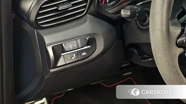 Hyundai Veloster (JS) id 3023855 из Кореи 8