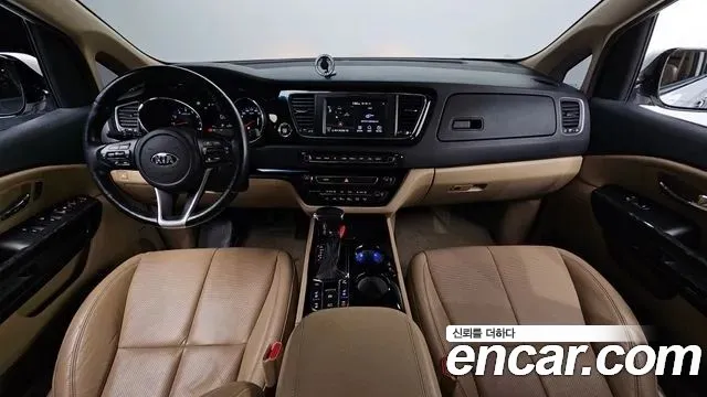 Kia The New Carnival id 2687050 из Кореи 8