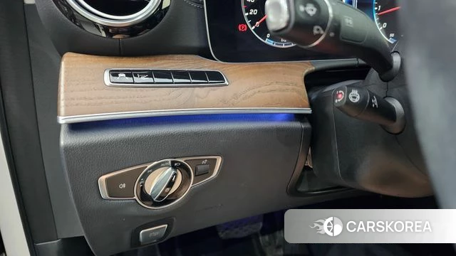 Mercedes-Benz E-Class W213 id 4760226 из Кореи 8