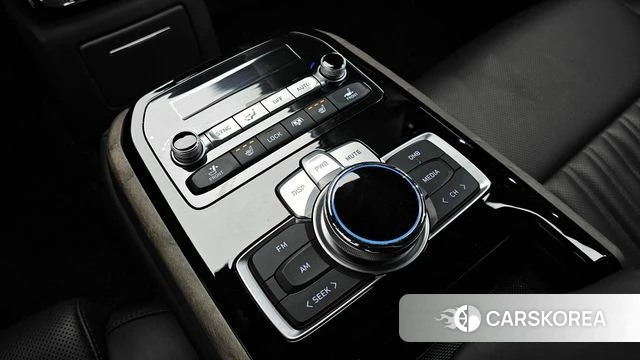 Genesis G90 id 3861384 из Кореи 8