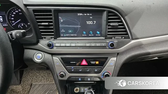 Hyundai Avante AD id 3034300 из Кореи 8