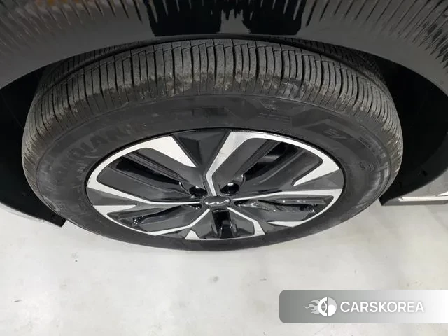 Kia EV6 id 3671404 из Кореи 8