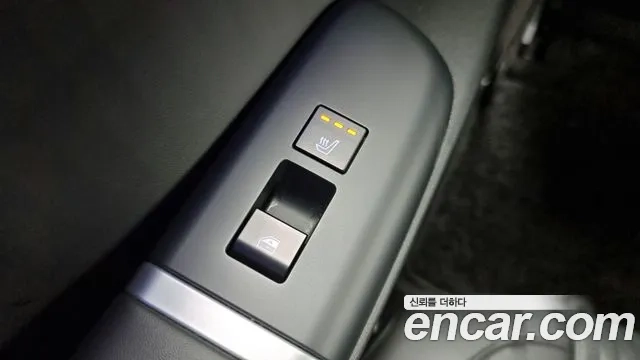 Hyundai Grandeur Hybrid (GN7) id 2878907 из Кореи 8