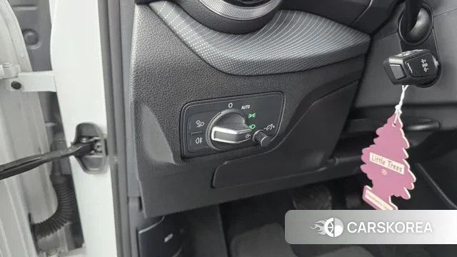 Audi Q2 id 3472447 из Кореи 8