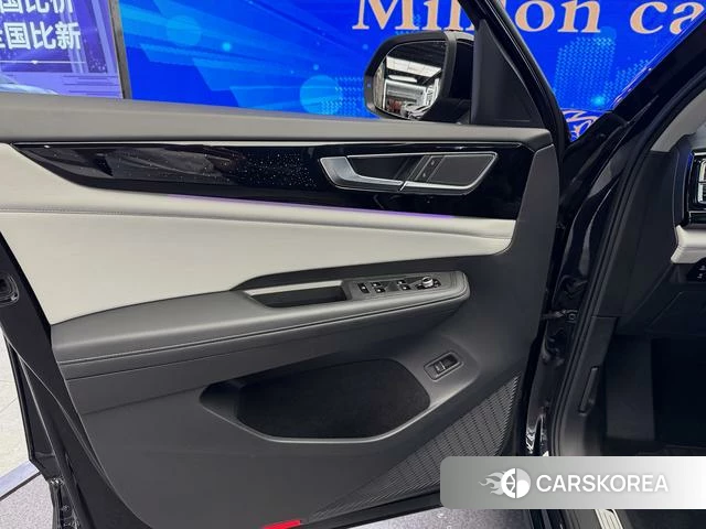 Volkswagen Tourang id 4333548 из Китая 8