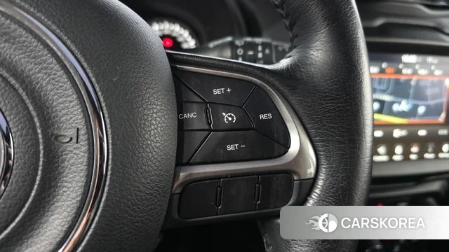 Jeep Renegade id 3879142 из Кореи 8