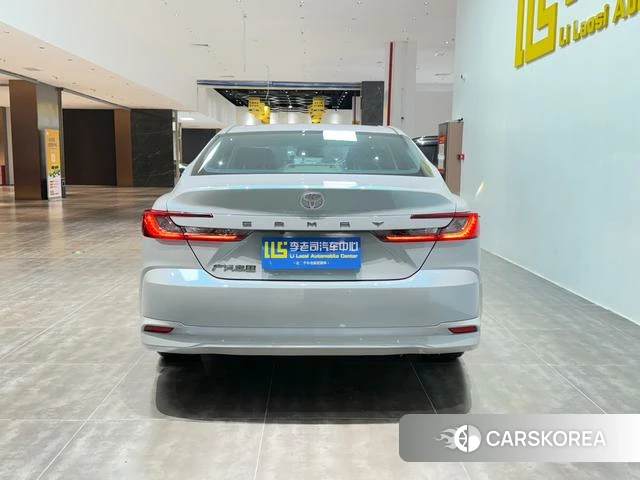 Toyota Camry id 4365822 из Китая 8