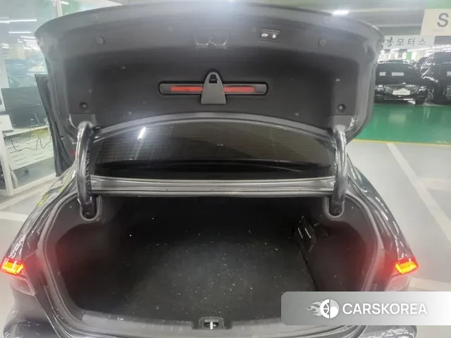 Hyundai The New Grandeur IG Hybrid id 3340373 из Кореи 8