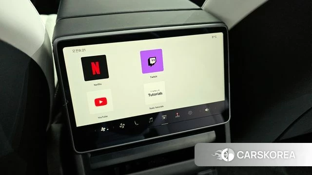 Tesla Model Y id 3831254 из Кореи 8