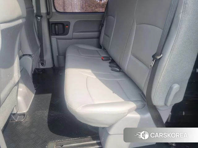 Hyundai The New Grand Starex id 4551665 из Кореи 8
