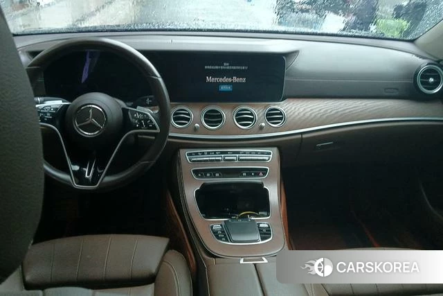 Mercedes-Benz E-class id 4259969 из Китая 8