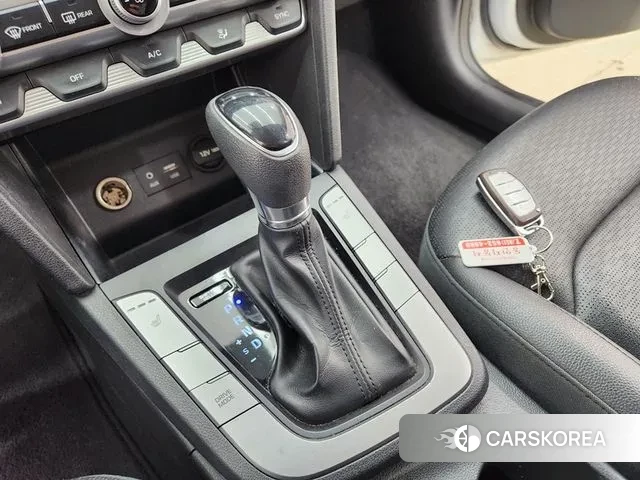 Hyundai The New Avante AD id 3509938 из Кореи 8