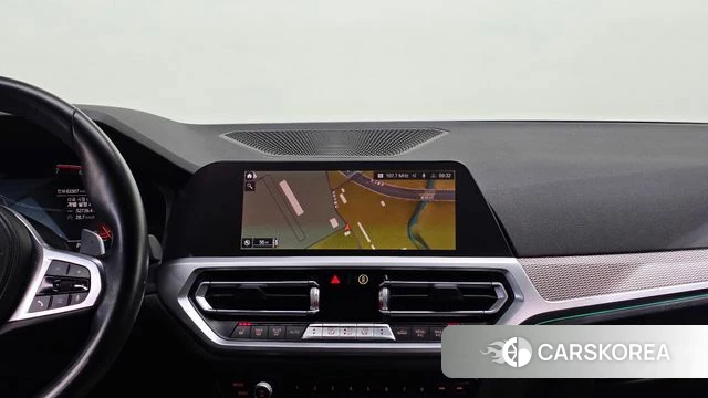 BMW 3 Series (G20) id 3800611 из Кореи 8