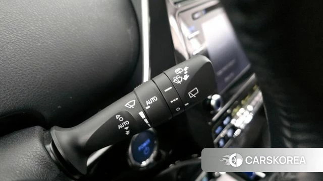 Toyota Prius 4th Generation id 3923587 из Кореи 8