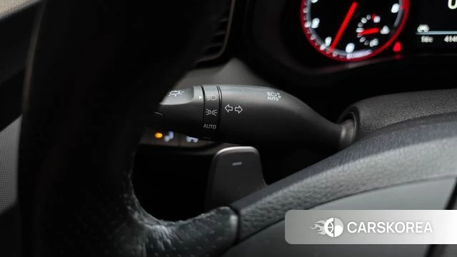 Hyundai Veloster (JS) id 3894115 из Кореи 8