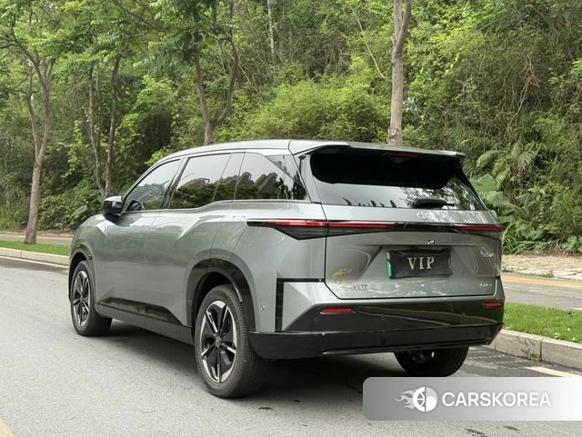 Toyota Platinum Wisdom 3X id 4300947 из Китая 8