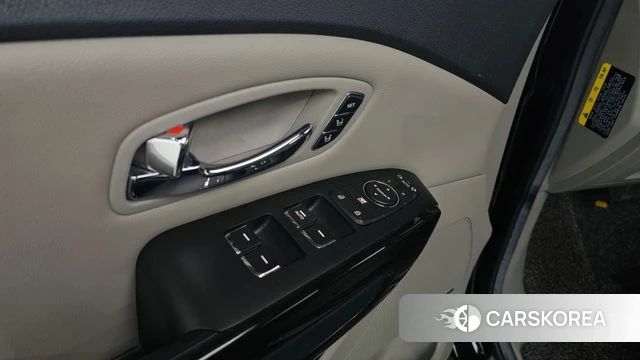 Kia The New Carnival id 3845739 из Кореи 8