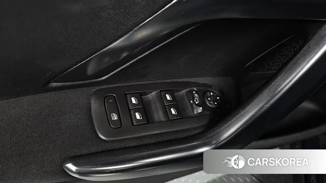 Peugeot 2008 id 3243817 из Кореи 8