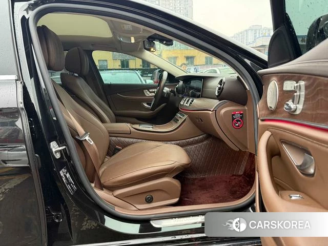 Mercedes-Benz E-class id 4313819 из Китая 8