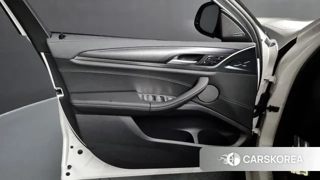 BMW X4 (G02) id 2900404 из Кореи 8